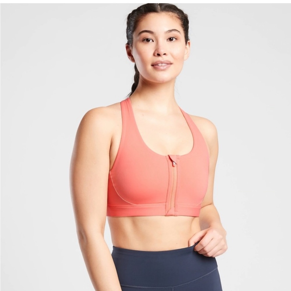 Ultimate zip front sports bra D/DD cup